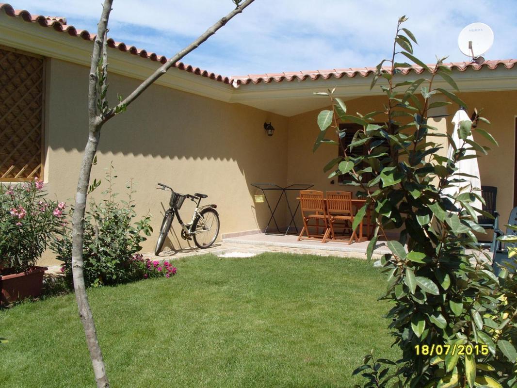 Casadelfaro Con Giardino A Pittulongu 600Metri Dalla Spiaggia Olbia Eksteriør bilde